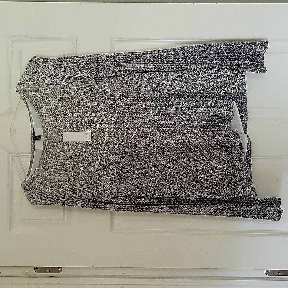 WHBM Top-NEW